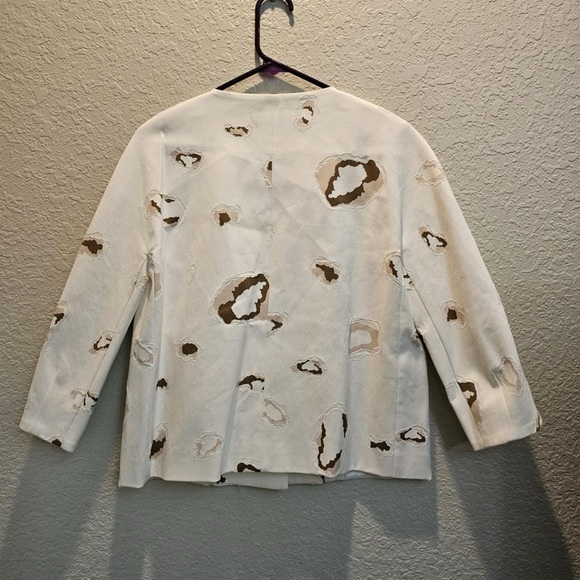 Massimo Dutti White Abstract Cat Animal Print Crop Blazer 3/4 Sleeve Jacket US 2 - Picture 7 of 9